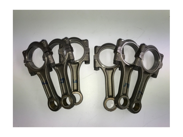 996 - 997 Turbo GT2 Porsche connecting rod used 56.000 km