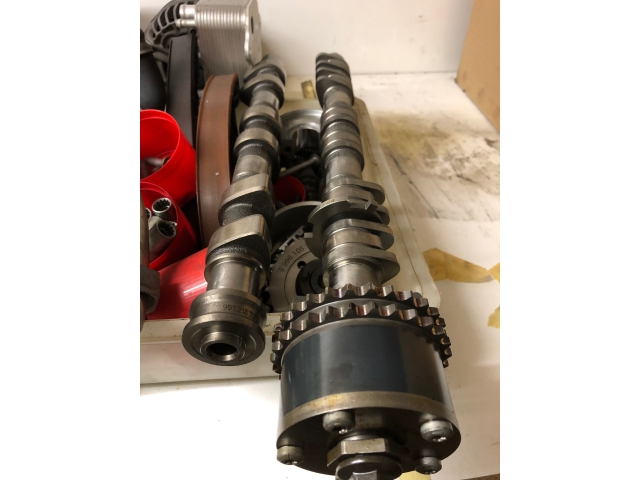 997 Turbo Camshafts Cylinders 1-3 and 4-6 Porsche Mileage 44,000 km